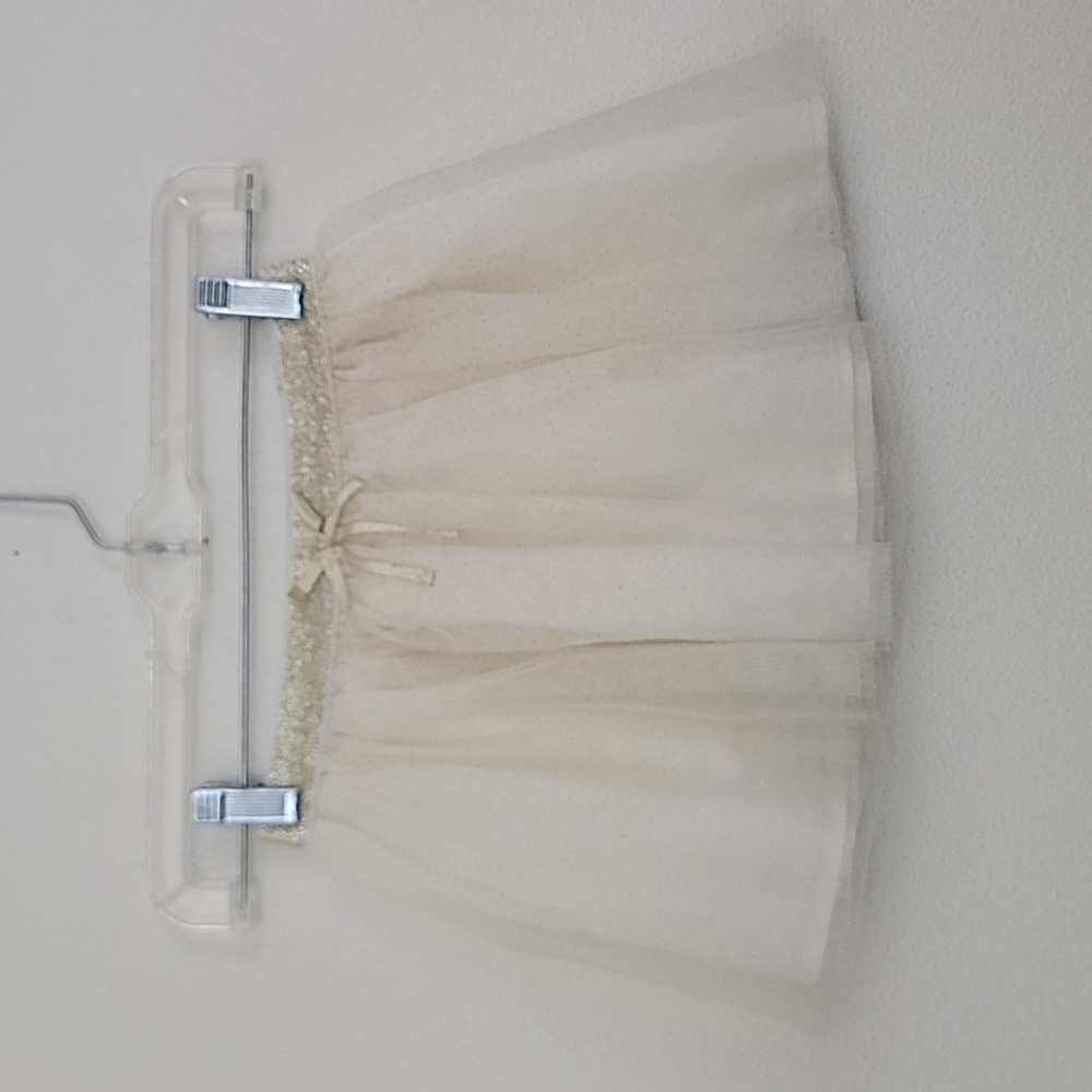 Isaac Mizrahi Off White w/ Gold Specks Netting Short Full Skirt 5-6